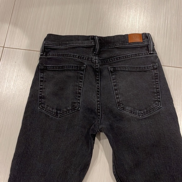 BDG Jeans Pre loved Slim Stretch in great condition. - Picture 8 of 8
